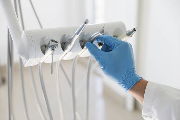 Professional Emergency Dentist technician working in Concord, MO